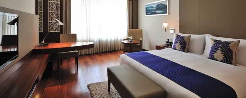 The Anya Hotel-Golf Course Road Гургаон Экстерьер фото