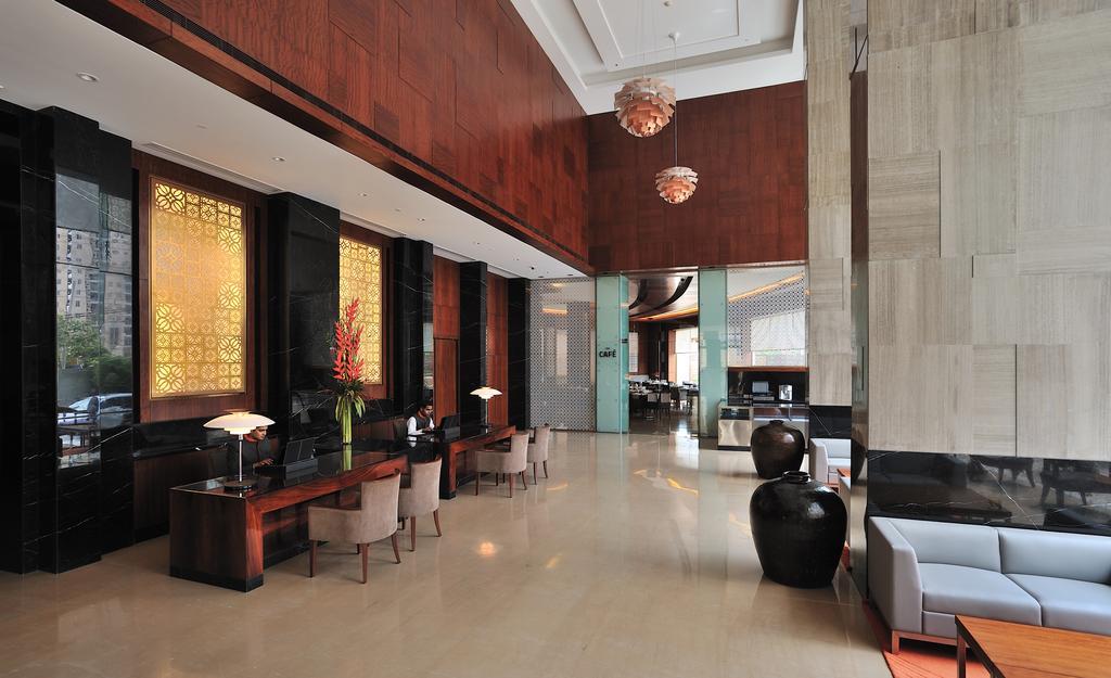 The Anya Hotel-Golf Course Road Гургаон Экстерьер фото