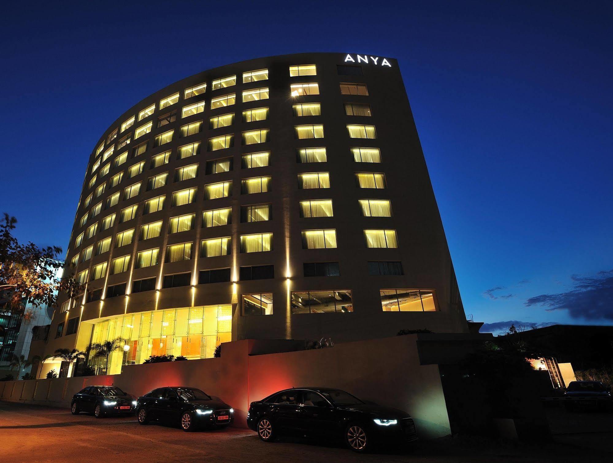 The Anya Hotel-Golf Course Road Гургаон Экстерьер фото